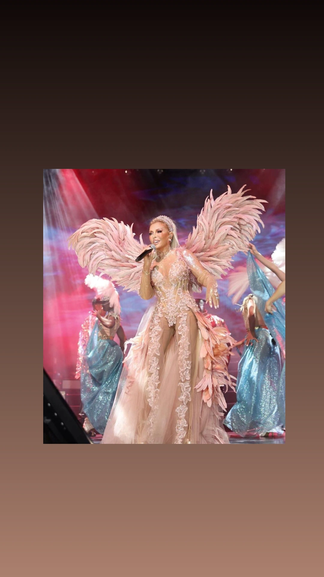 Ajda Pekkan'dan Yeni Klip!