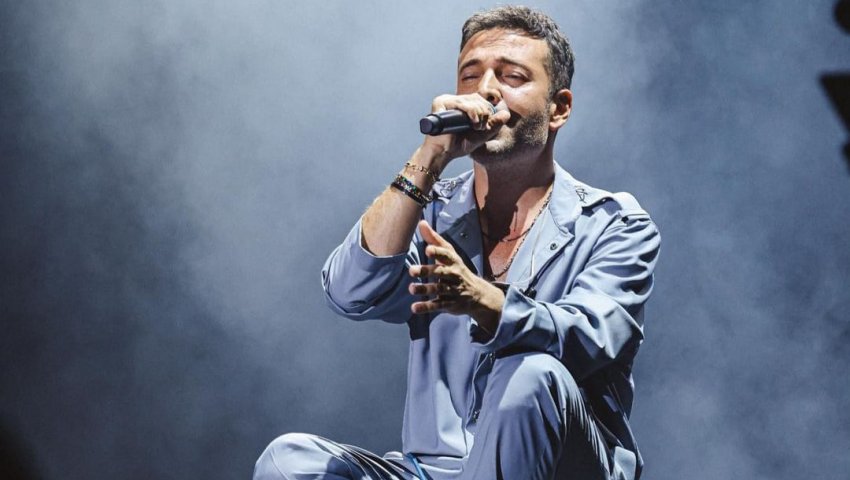 Oğuzhan Koç'un Enerjisi Tekirdağ'da Yüksek Seviyede! On Binlerce Kişi Unutulmaz Konserde Coşkuyla Eğlendi