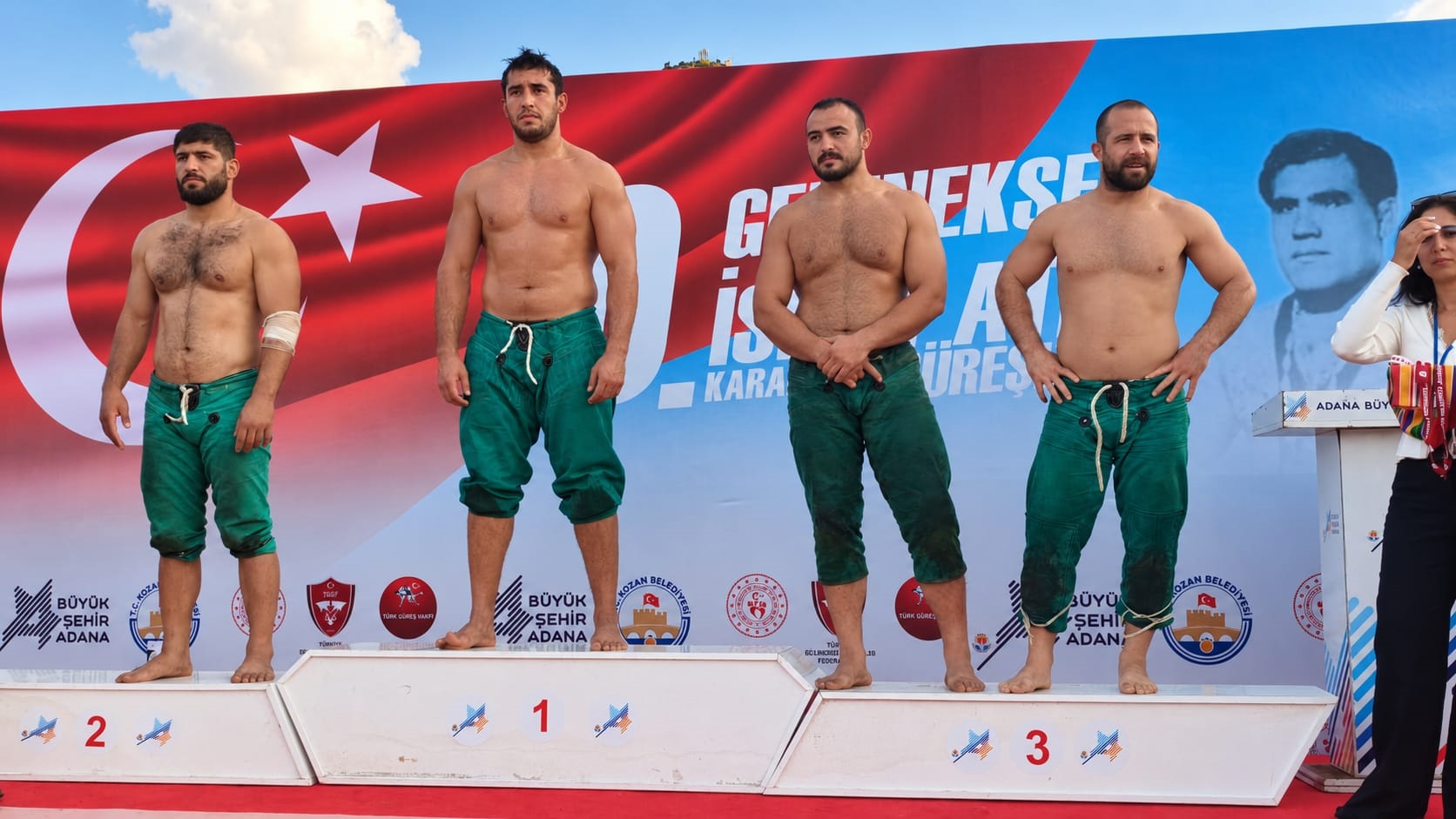 YİĞİTLER ER MEYDANINDA TER DÖKTÜ